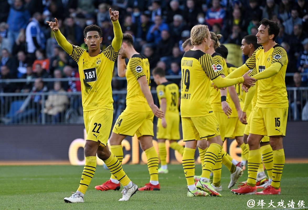 多特蒙德从周一开始两人一组训练 多特蒙德从周一开始两人一组训练