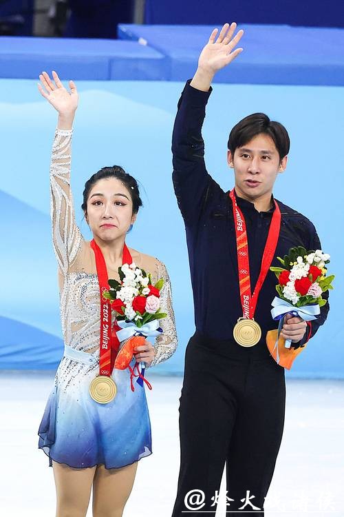 摔倒痛哭仅得65分,奥运冠军凌晨4点冰场爬起来,隋文静韩聪用坚持诠释什么叫真正的胜利 摔倒痛哭仅得65分,奥运冠军凌晨4点冰场爬起来,隋文静韩聪用坚持诠释什么叫真正的胜利